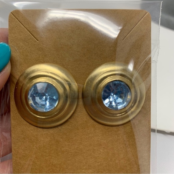 Vintage Light Blue Sparkle Stone with Gold Tone Circle Border Stud Earrings - Picture 7 of 7